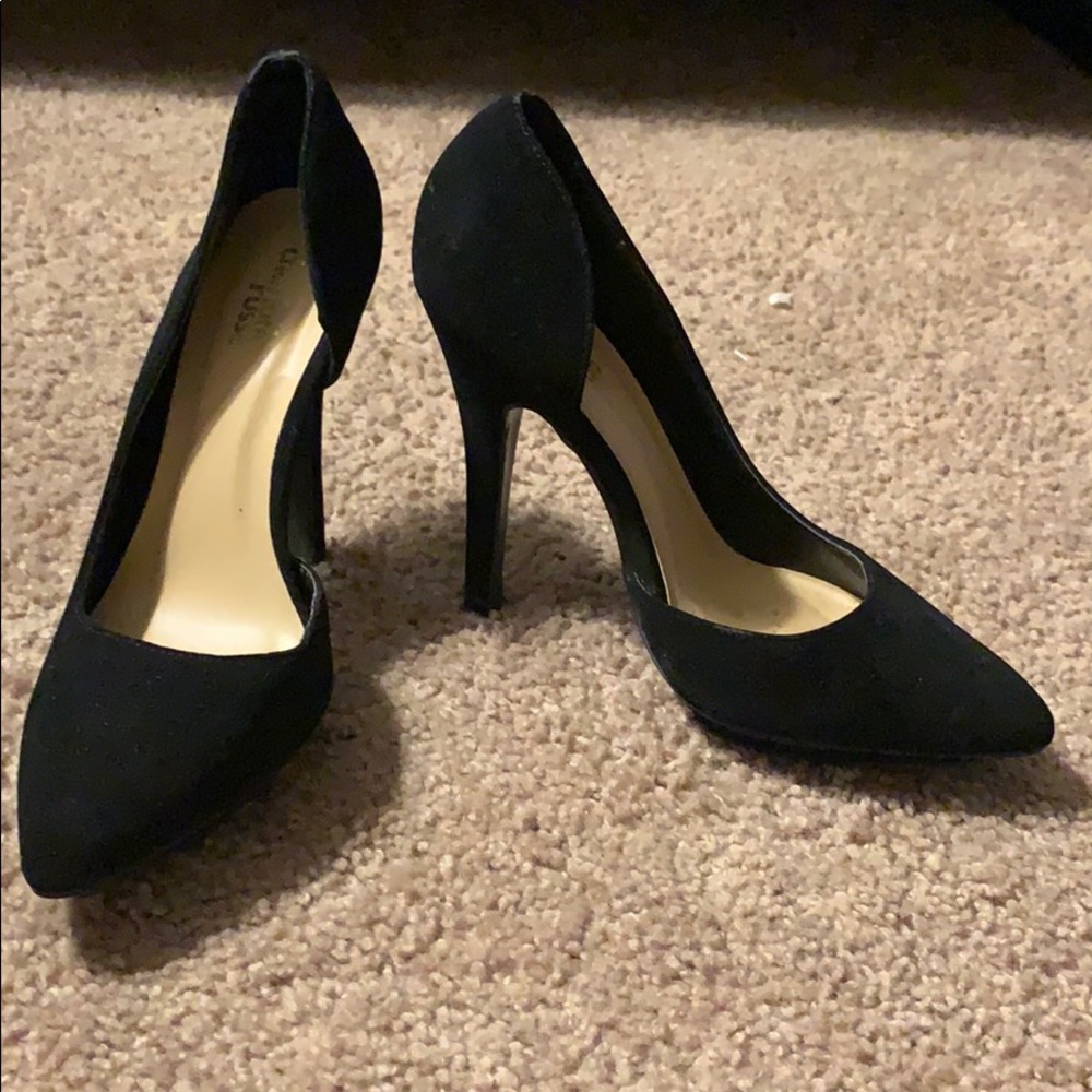 Black heels